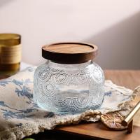 Tarro de almacenamiento de vidrio vintage, tarro de almacenamiento de alimentos de 25,4 FL OZ con tapa de madera maciza, organizador de bolsitas de té para la decoración de la cocina del hogar, contiene avena, mermelada, café, dulces, galletas y azúcar - details 1