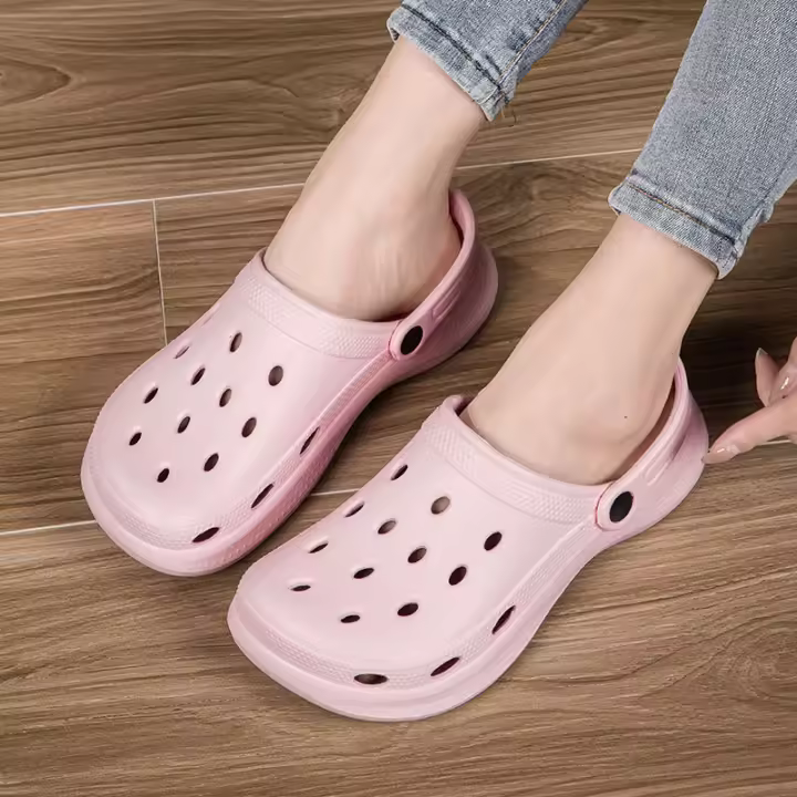 Sandalias De Verano Para Hombres Y Mujeres Tallas Grandes 46 47 48 Zapatos De Jardín Para El Hogar Y Playa Clogs De EVA Cómodos Y Transpirables - 1