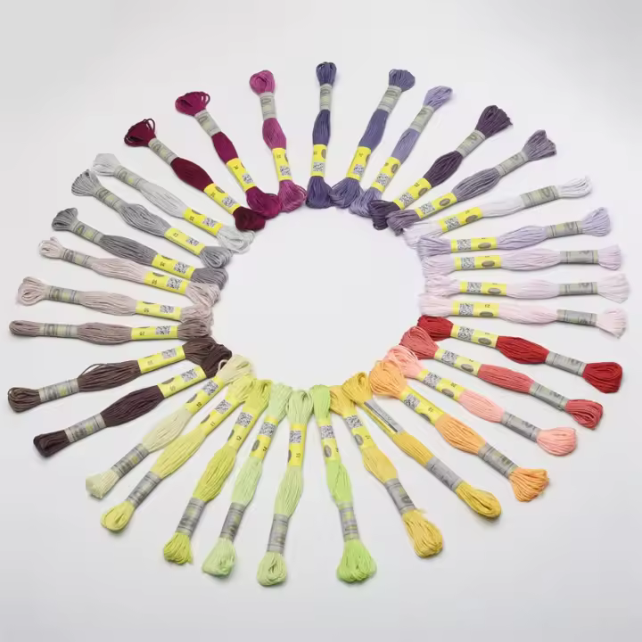 AmoHilos Set De 35 Colores DMC Hilo De Punto De Cruz Para Bordado Y Crochet Algodón Mercerizado Egipto 8 Metros Por Hilo DIY - 1