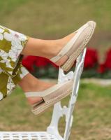 Paloma Wang Sandalia alpargata de mujer con suela de esparto, diseño destalonado, banda elástica y detalle trenzado para un estilo veraniego cómodo y fresco en la temporada de verano 2025 Lyla Wang Buonarotti - details 2