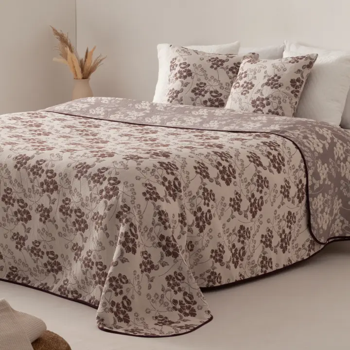 GAMUSI - Colcha jacquard ligera algodón entretiempo primavera verano diseño floral en tono malva ILALA - 1