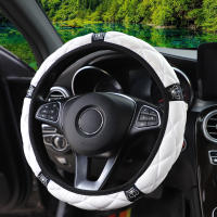 Funda De Volante De Coche Brillante En Forma De Corona De Diamante De 1 Pie De Cuero Sintético Adecuada Para 14.5-15 Pulgadas Sin Anillo Interno - details 6