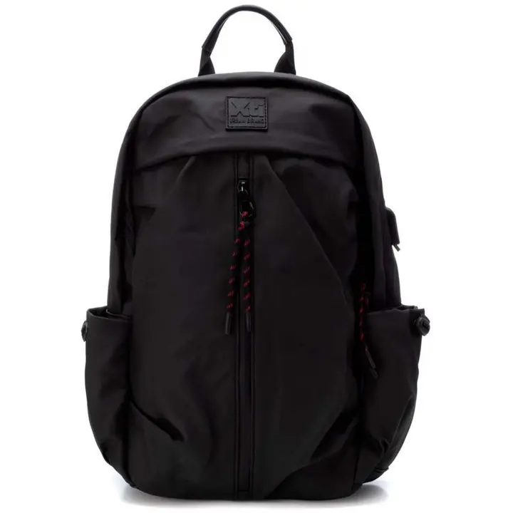 Mochila XTI  para hombre en color negro - 1