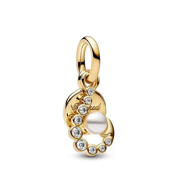 Pandora Moments 763891C01 - Medallón colgante de amanecer de plata de ley chapada en oro de 14 quilates con circonitas y perlas sintéticas, compatible con Me y Moments, 6x14,6x8,2 mm, Plata de ley，Viene con embalaje de caja de regalo original. - 1
