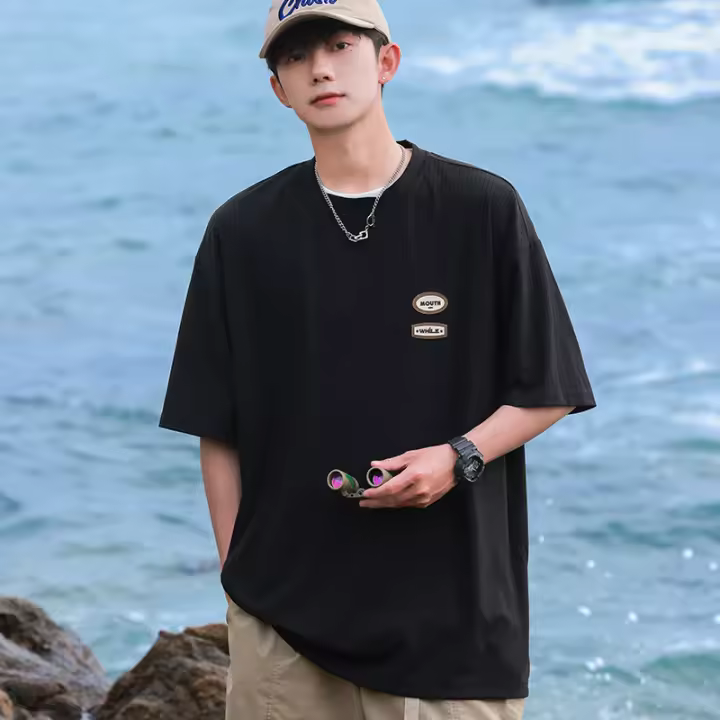 Camiseta Estampada De Moda Coreana Trendy Para Parejas Verano Y2K Estilo Hip-Hop Blanco Negro Cuello Redondo Deportiva Top Tees - 1