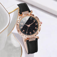 Reloj De Cuarzo Para Mujer Con Correa De Cuero PU Y Rhinestone 2PCS/set Con Pulsera De Corazón Moda Casual No Aquejado Al Agua - details 2