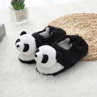 Zapatillas Infantiles De Peluche Para Invierno Con Suela De Goma Antideslizante Dibujos De Panda 3D Para Niños Y Niñas Zapatos Suaves Para El Hogar - details 1