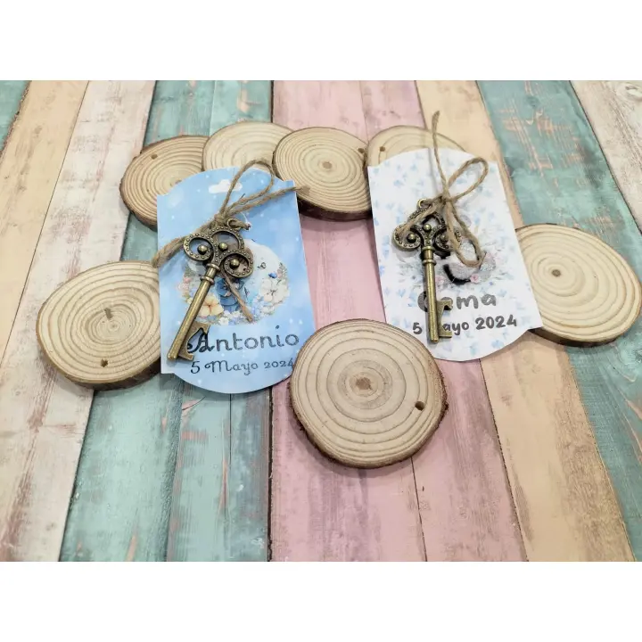 ABRIDOR EN FORMA DE LLAVE. DETALLE PERSONALIZADO PARA EVENTOS. COMUNIONES, BODAS BAUTIZOS ETC. - 1