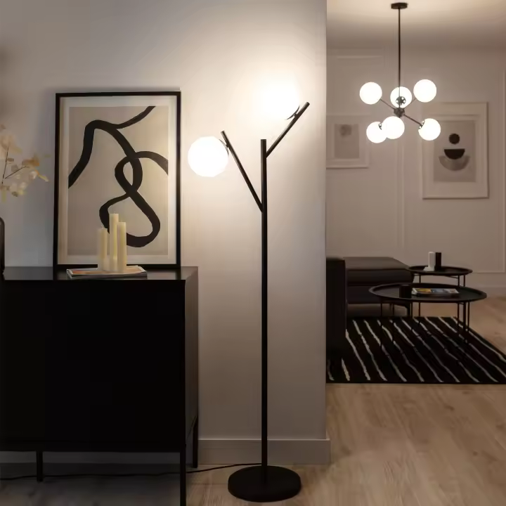 Ledkia Lámpara de Pie Metal y Cristal Balts - Diseño Único y Elegante para un Espacio Personalizado - 1