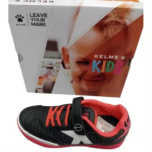 Kelme  Trueno 55437 deportiva tipo futbol sala para niños ajustable con elásticos y velcro - 1
