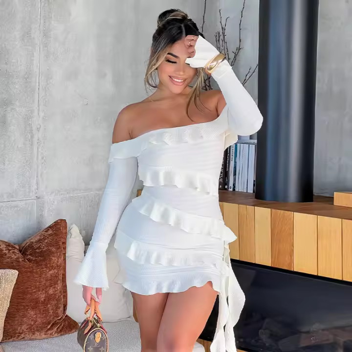 Vestido Elegante De Mujer Estilo Europeo Nueva Colección Otoño Color Sólido Un Hombro Manga Larga Con Splice De Madera Al Borde Sash - 1