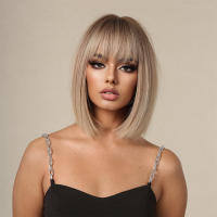 Pelucas Sintéticas Ombre Marrón Claro Para Mujeres Cortas Rectas Bob Con Bangs Peluca Química Resistente Para Cosplay Y Uso Diario Textura Natural Capa Promedio Densidad 130% - details 4