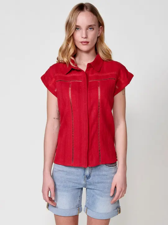 Koroshi Camisa de Manga Corta de Algodón con Cuello Camisero y Tejido Bordado en Rojo para Mujer – 100% Algodón - 1