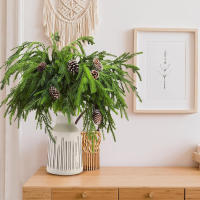 Rama De Pino Artificial Norfolk Suave Y Real Para Decoración De Navidad En Hogar Y Salón De La Chimenea Y Mesa - details 1