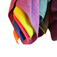 LILI HOME Pack de 16 / 8 Bayetas de Microfibra – 260 gr/m² (30x40 cm) – Colores Surtidos Limpieza eficiente y sin esfuerzo con bayetas de alta calidad, ultra absorbentes, reutilizables y sin pelusas. Perfectas para todas las superficies del hogar, el co - details 1
