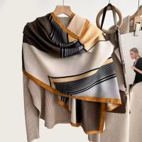 Bufanda De Geometría Vibrante Y Con Contraste - Suave Transpirable Impermeable Y De Protección Solar Viaje Amigable - Perfecto Para Primavera Y Verano Para Mujer - details 0