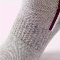 Calcetines De Punto De Algodón Suave Transpirables Absorbentes Para Hombres Con Patrón De Rayas Sencillo Para Uso Al Aire Libre - details 1