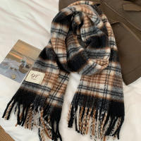 Maillard bufanda de ambiente de alta gama invierno de las mujeres 2025 Nueva versión coreana todo partido engrosada mohair felpa cuello bufanda otoño - details 2