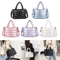 Bolso De Hombro De Nylon Puffer Para Mujer Invierno Bolso De Mano Chic Cuadrado Suave Cierre De Cremallera Estilo Versátil - details 0