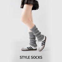 Kave 40CM Calcetines De Punto Para Mujer Estilo Japonés Longitud De Pierna Alto Color Negro Y Blanco Calcetines De Rodilla Alta - details 3