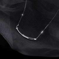 Colgante De Estilo Cool Para Mujer Con Pendentivo De Cobre Y Zirconia Y Cadena De Acero Inoxidable Joyería Versátil - details 4