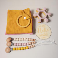 Conjunto De Toalla De Algodón Muselino Para Bebé Con Cadena De Biberón Y Mordedor De Silicona Y Madera Unisex 0-1Años - details 6