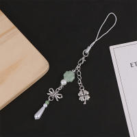 Llavero Estilizado Con Colgante De Huesos De Four Leaf Clovers Hecho a Mano Con Cuentas De Bisagra Para Teléfono Móvil - details 4