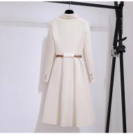 Vestido Elegante Para Mujer Con Doble Botón Y Cinturón Longitud Pierna Vestido Oscuro Blanco A-Line Estilo Oficina Moda Otoño 2025 - details 3