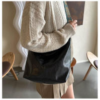 Bolso De Hombro Grande Con Correa Geométrica Para Mujer Bolso Cruzado De Cuero PU Retro Capacidad Grande Para Compras Y Viajes - details 3