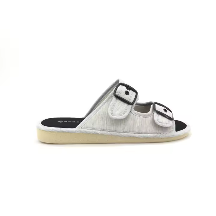 Zapatilla Garzón para mujer, mod.494.119, zapatilla de casa en chancla con dos hebillas ajustables suela plana y ligera - 1