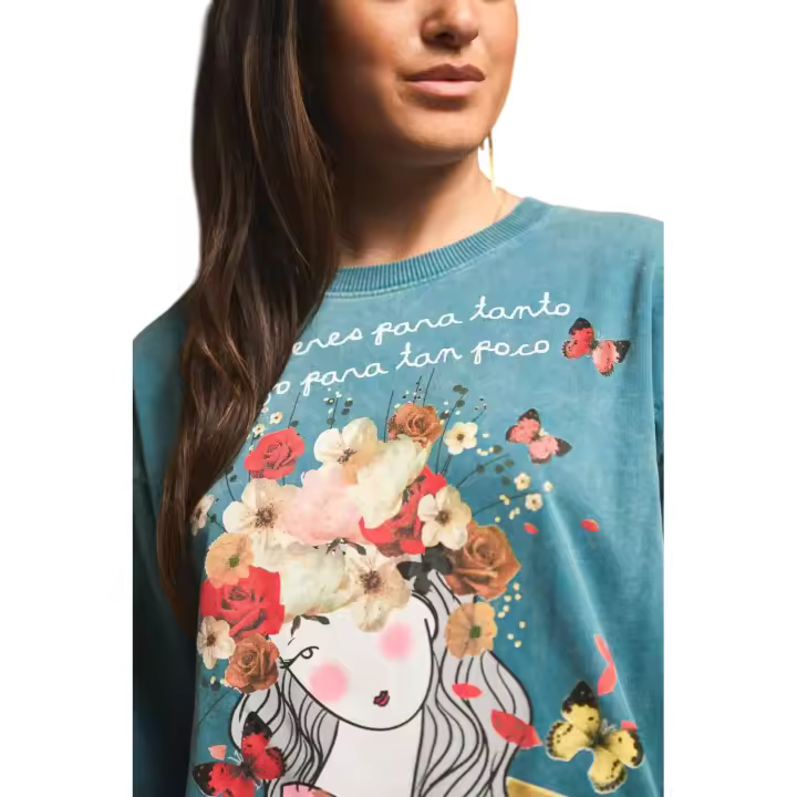 SUDADERA AMOR PROPIO de Anabel Lee. "Ni tú eres para tanto ni yo para tan poco" .Sudadera ligeramente oversize, de manga larga y cuello redondo.Acabado con efecto FADE OUT - 1