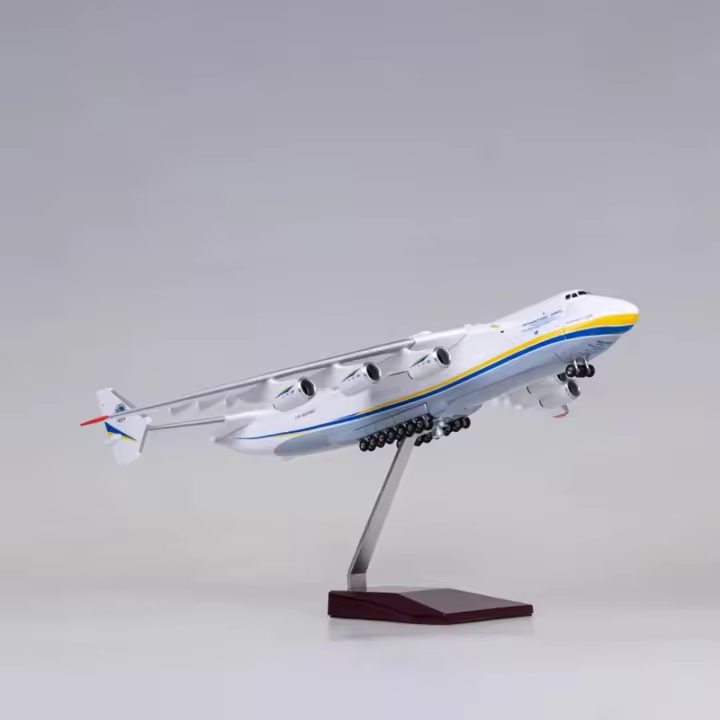 Modelo De Avión Antonov 225 AN225 Mriya Transportador De Resina 1:200 Decoración Para El Hogar Y Coleccionistas Figura De Avión - 1