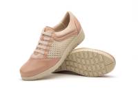 95567 cuero-beige y platino-nude Hecho en España Deportivos Mujer Piel Cordones Elásticos Cuña Numeración:35-41 Marca:JAM Estos son deportivos para mujer, en tonos marrones con variación de texturas. La puntera y los laterales exhiben cuero liso, mientras - details 18