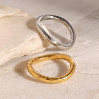316l Acero inoxidable sin deslustre anillo de dos tonos declaración plata oro Color mezclado textura de Metal joyería de encanto de alta calidad - details 4