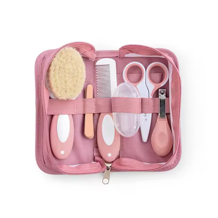 Neceser de aseo para bebé 10 pcs. rosa Saro Baby - 1