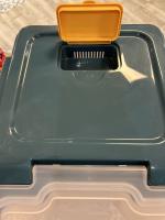DZL contenedor de plástico para comida pienso para mascota con Ruedas  36.50L tapa desmontable y hermetico (ancho 22cm x alto 41.50cm x largo 40cm) - details 0