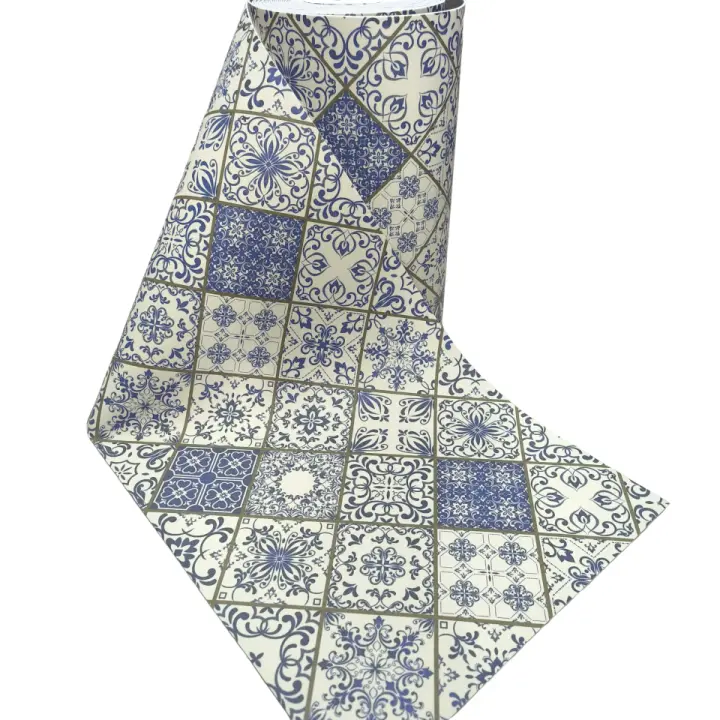 LILI HOME 🟦 Alfombra Vinílica Antideslizante – Estilo Azulejos Hidráulicos 🏡 Medidas: Ancho de 52.5 cm y grosor de 1.5 mm, ideal para diversas aplicaciones. ✨ Añade un toque sofisticado y práctico a tu hogar con esta alfombra versátil, resistente y de f - 1