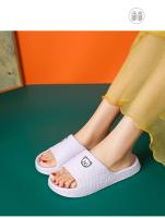 Zapatillas De Mujer Con Estampado De Oso Moda Nocturnas Antideslizantes Con Suela Gruesa Y Cómodas Para Uso Interior Playa Verano Pareja - details 3