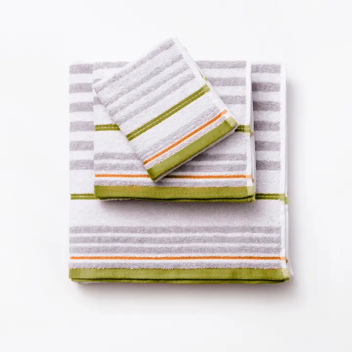 Juego 3 Piezas Toalla de Baño Benetton 450GSM 100% Algodón Blanco con Rayas - 1