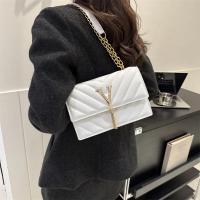 Bolso De Mano Pequeño En V De Lujo 22*15*7cm Para Mujer Bolso De Hombro Cadena Moda Popular Bolsos De Tote Diseñador Versátil - details 18