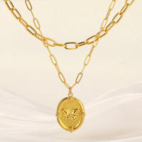 Encanto Collar con colgante geométrico de moda para mujer, con letras doradas y mariposa. - details 0