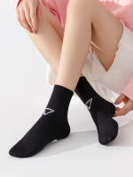 Calcetines De Deporte De Media Altura Para Hombres Y Mujeres Calcetines De Running Rápidos a Secar Calcetines De Entrenamiento Gruesos En Forma De Barco Para Baloncesto - details 2