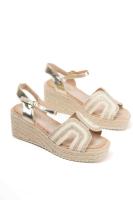 Lyla Wang Sandalias doradas con cuña de esparto, diseño con strass y correa  con hebilla ajustable - details 2