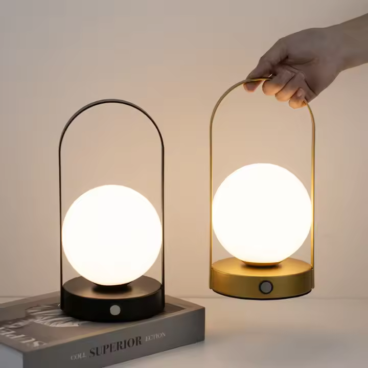 Luz nocturna portátil, lámpara de mesa táctil con carga para acampar al aire libre - 1