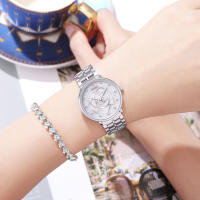 Reloj De Cuarzo Para Mujer Estilo Casual Y Moda Con Correa De Acero Y Flor Dorada Inlazada Con Diamantes Reloj De Pulsera De Lujo - details 2