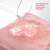 Toalla Colgante De Velours Coral Suave Con Bordado De Cerdo Para Baño Y Cocina Toalla De Mano De Poliéster 100% Uso Doméstico - details 3