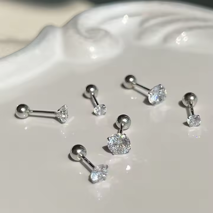 Pendientes De Crystals Zirconia Para Mujer 1Pareja De Estilo Helix Y Bone Nail Piercing En Acero Inoxidable Joyería De Regalo - 1