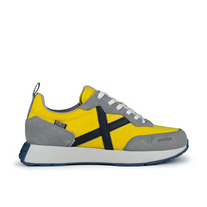 Zapatillas deportivas Munich Xemine 8907060: Elegancia y estilo en un clásico reinventado de running - 1