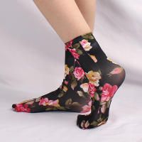 Pareja De Calcetines Cortos De Verano Para Mujer Con Estampado De Leopardo Y Gran Flor Ultrafinos Elásticos Y Transpirables - details 3