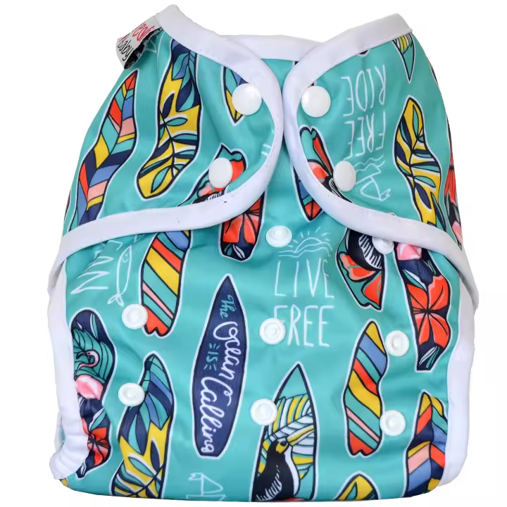 Cobertor Crianza Natural Incredibaby para pañales de tela, impermeable y transpirable, con alas de poliéster para colocar el absorbente. Cierre mediante broches que ajusta a bebés de 3 a 8 Kg - 1